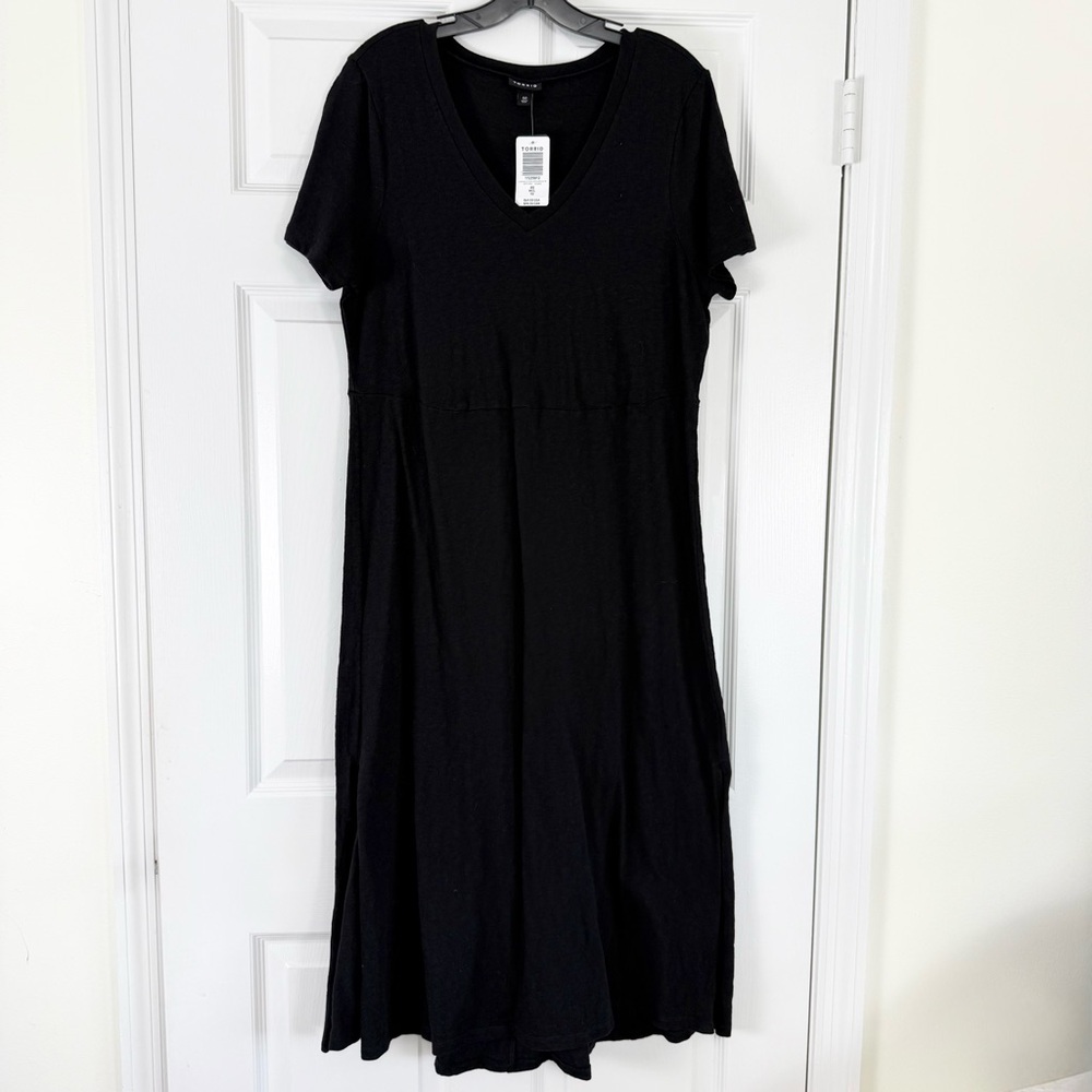 NWT Torrid Black V-Neck Slub Knit Midi Cotton T-Shirt Dress Size Medium (10) - Picture 2 of 9